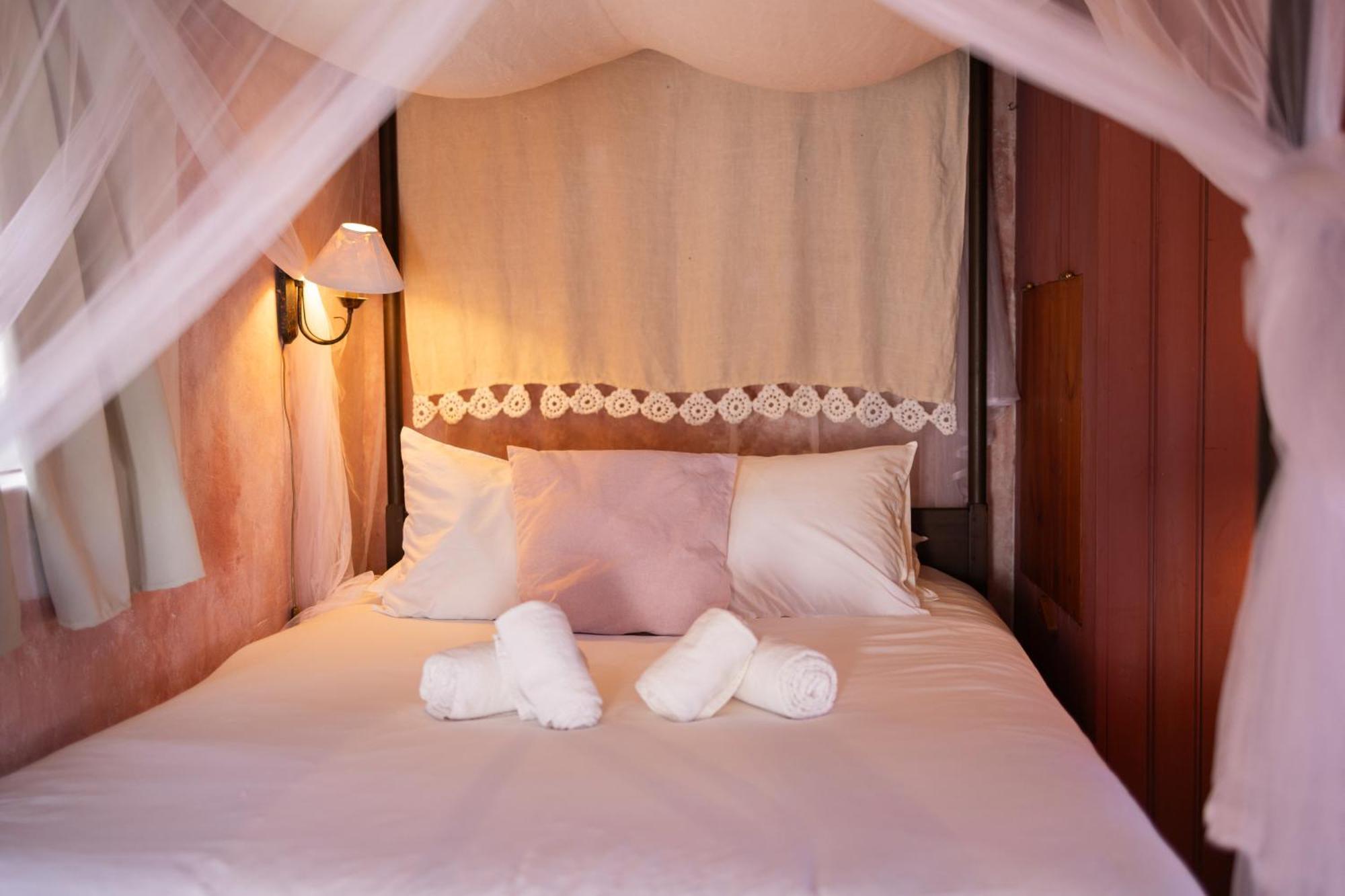 Bed and Breakfast Alma Do Paco Santo Isidoro Номер фото