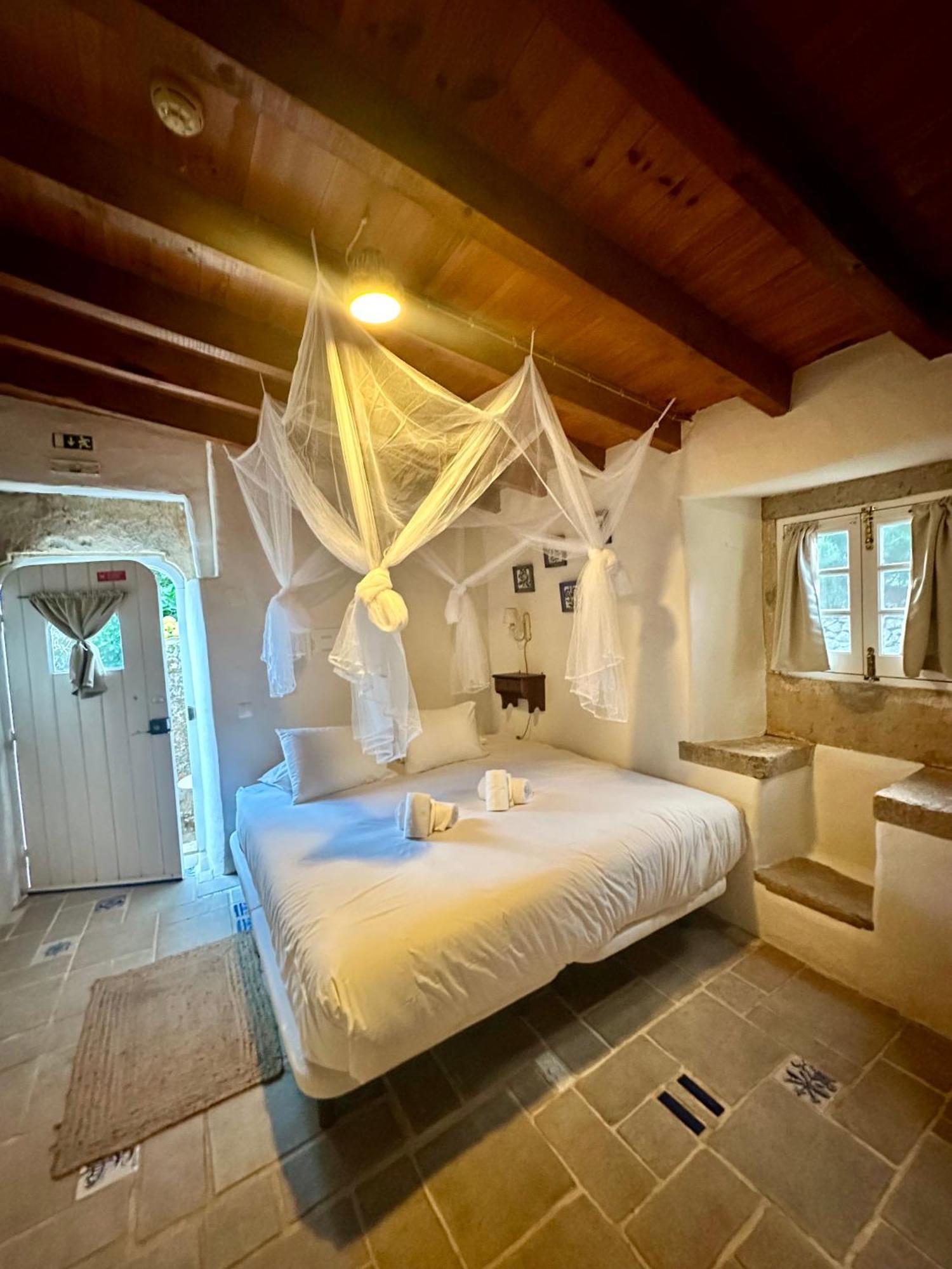 Bed and Breakfast Alma Do Paco Santo Isidoro Номер фото